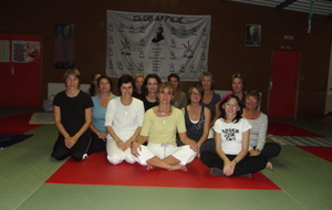 5086b76142007_yoga.JPG
